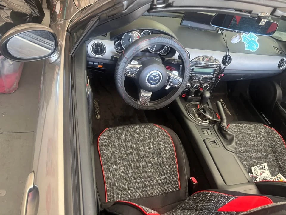 2010 Mazda NC MX-5 Miata - Image 10 of 10