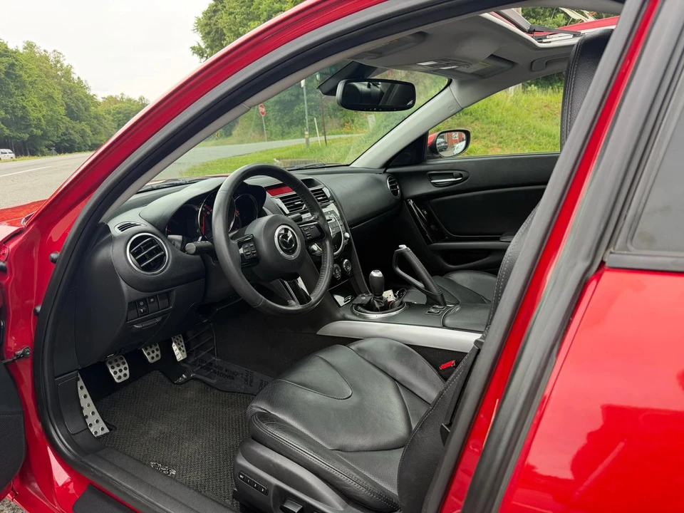 2010 Mazda RX-8 2nd Gen - Image 11 of 25