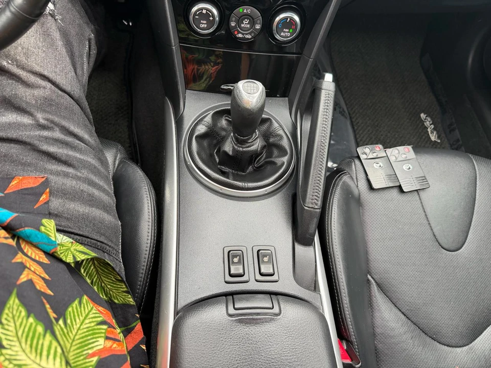 2010 Mazda RX-8 2nd Gen - Image 14 of 25