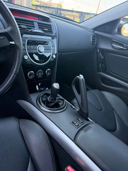 2010 Mazda RX-8 2nd Gen - Image 11 of 15