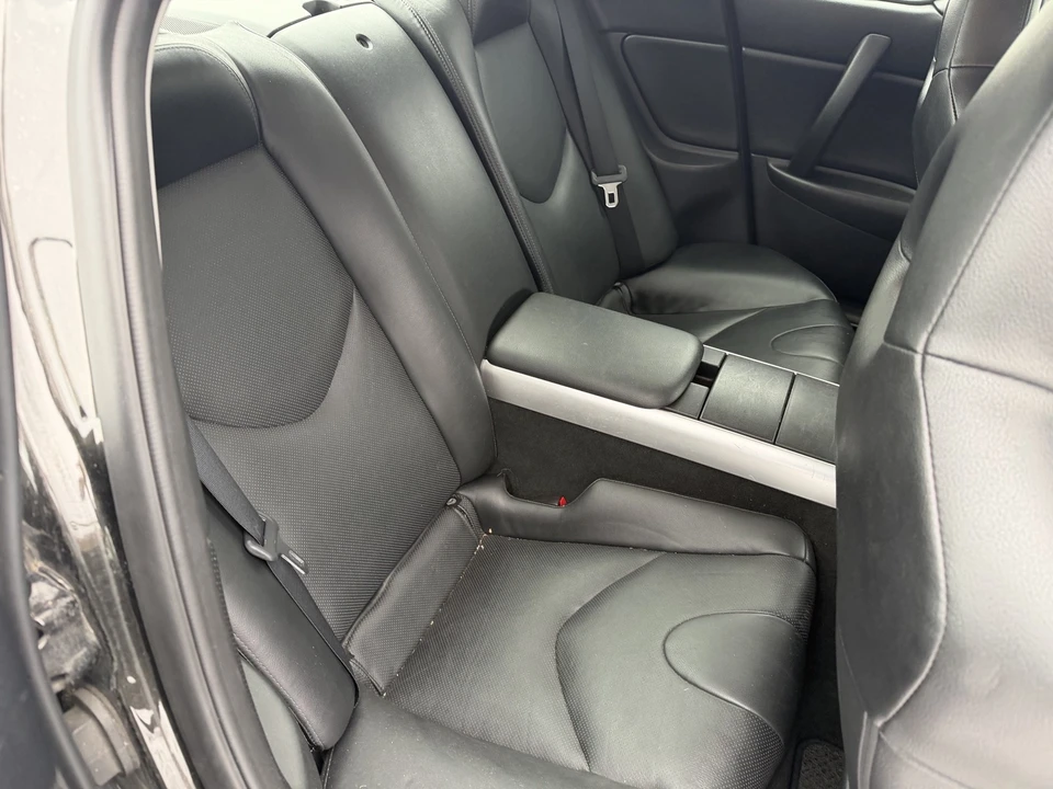 2010 Mazda RX-8 2nd Gen - Image 16 of 20