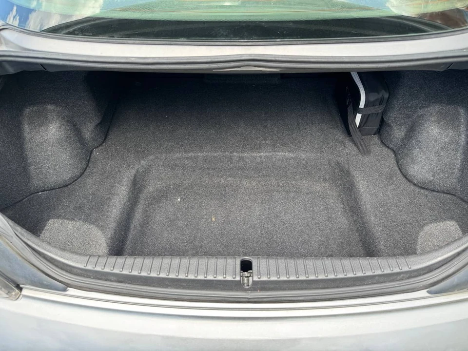 2010 Mazda RX-8 2nd Gen - Image 23 of 24