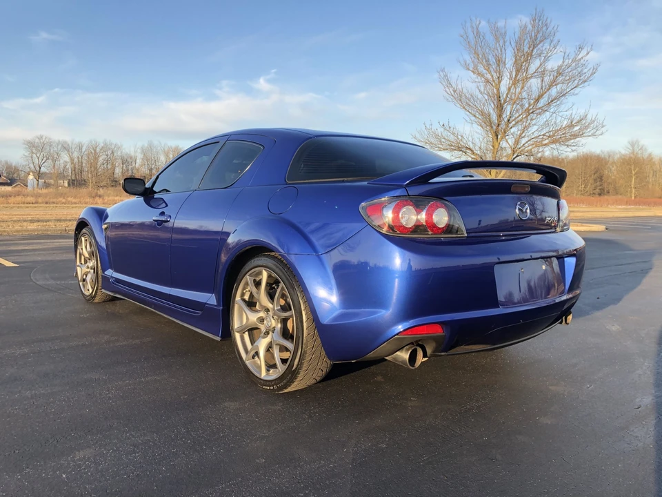 2010 Mazda RX-8 2nd Gen - Image 27 of 31
