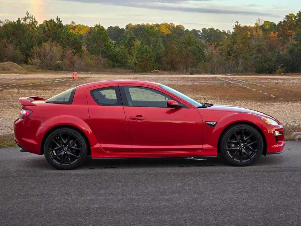 2010 Mazda RX-8 2nd Gen - Image 27 of 31