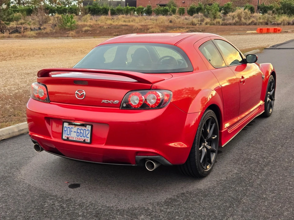 2010 Mazda RX-8 2nd Gen - Image 24 of 31