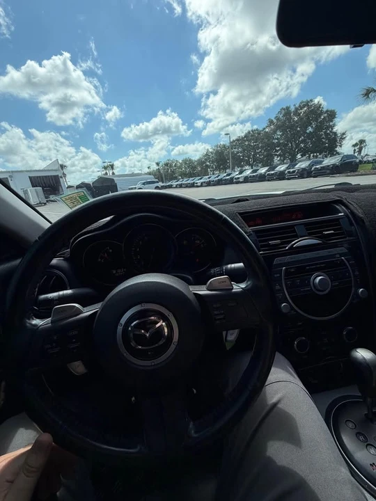 2010 Mazda RX-8 2nd Gen - Image 10 of 12