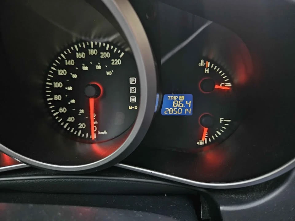 2010 Mazda CX-7 - Image 2 of 8