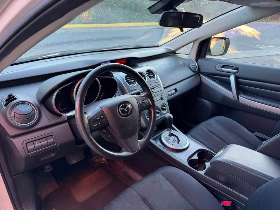 2010 Mazda CX-7 - Image 2 of 15