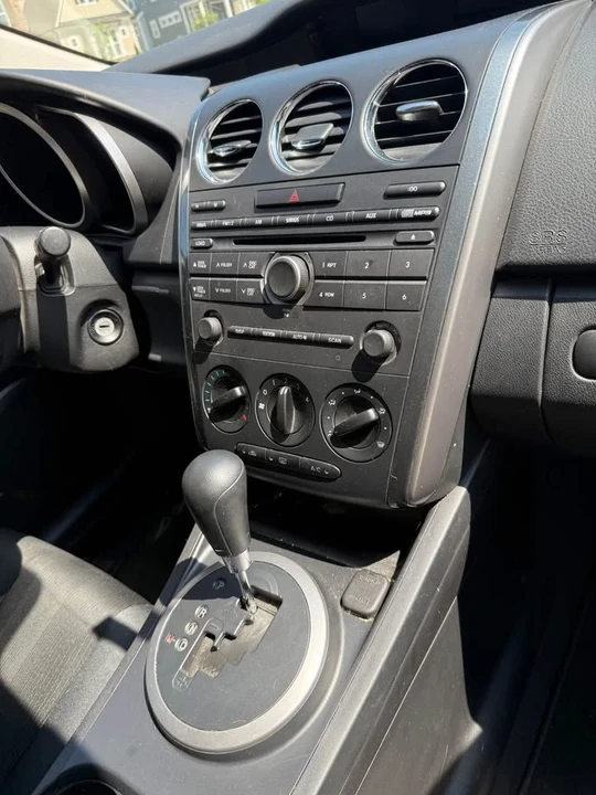 2010 Mazda CX-7 - Image 2 of 8