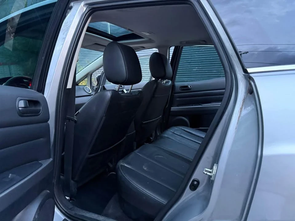 2010 Mazda CX-7 - Image 9 of 19