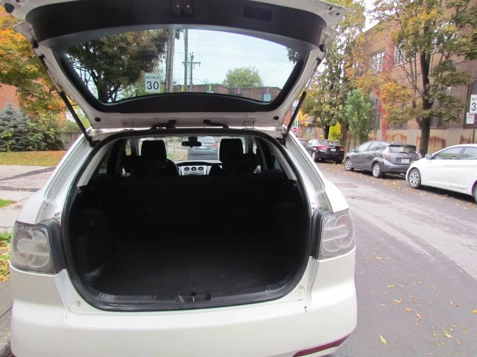 2010 Mazda CX-7 - Image 8 of 10
