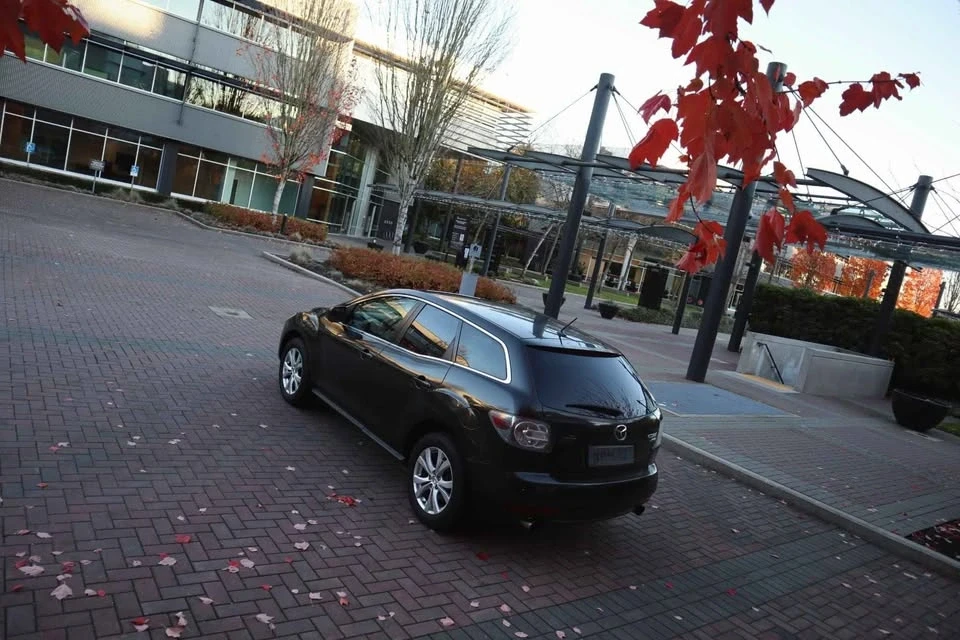2010 Mazda CX-7 - Image 9 of 18
