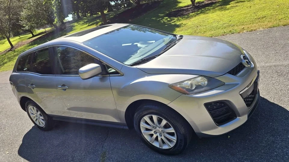 2010 Mazda CX-7 - Image 2 of 10
