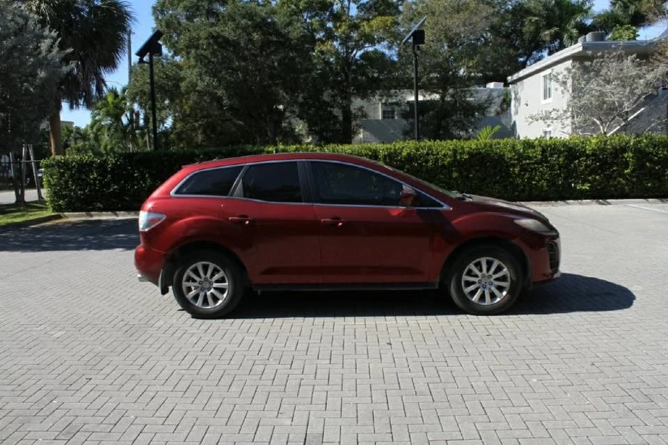 2010 Mazda CX-7 - Image 5 of 14