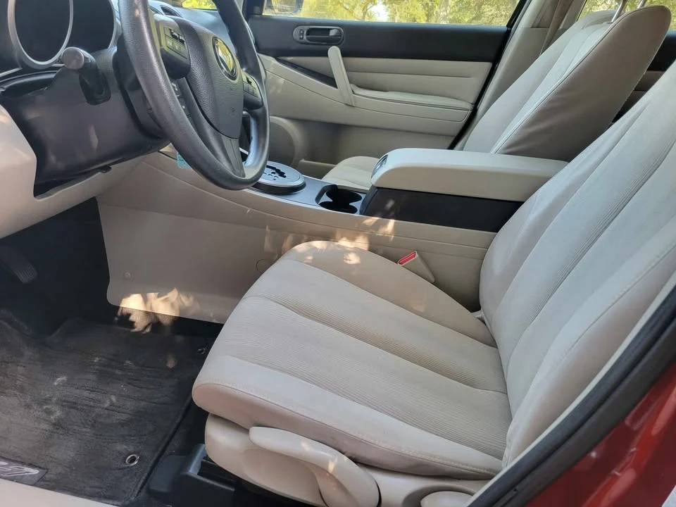 2010 Mazda CX-7 - Image 7 of 10