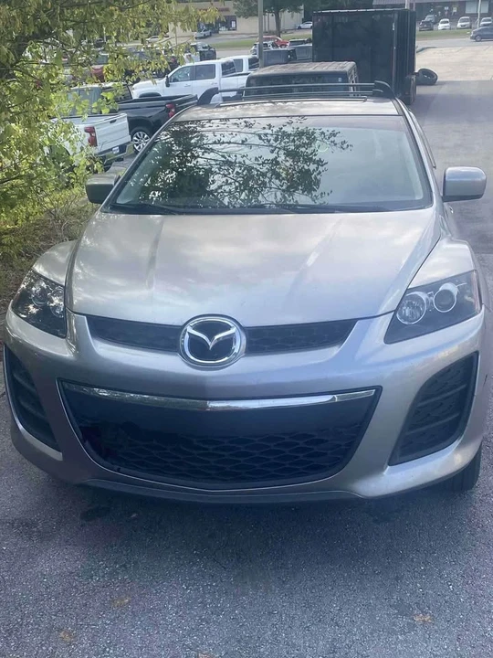 2010 Mazda CX-7 - Image 2 of 9