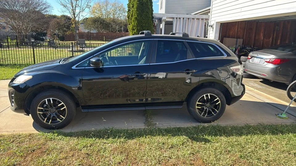 2010 Mazda CX-7 - Image 2 of 9