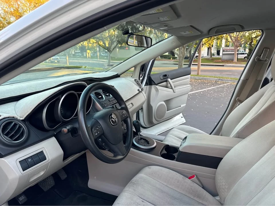 2010 Mazda CX-7 - Image 8 of 15