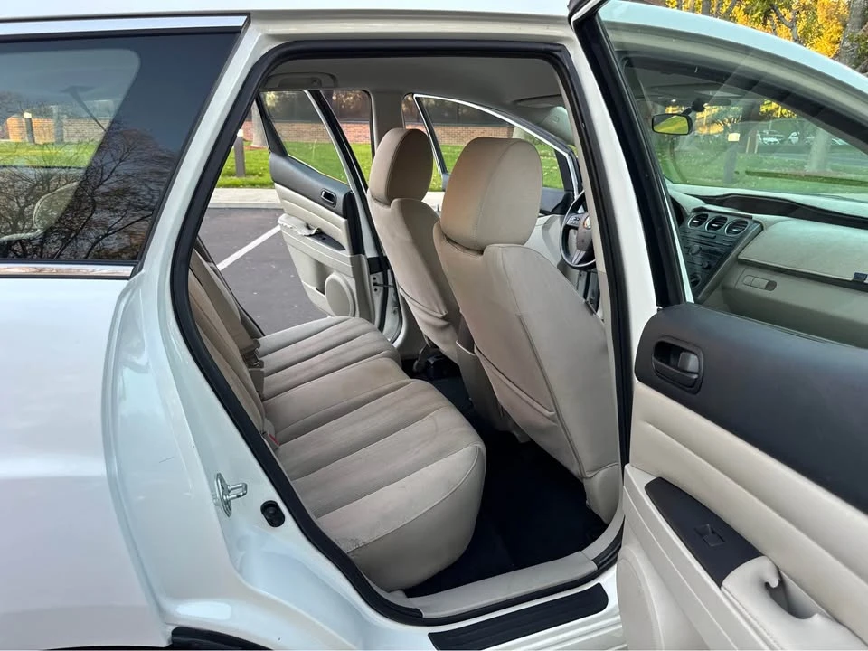 2010 Mazda CX-7 - Image 11 of 15
