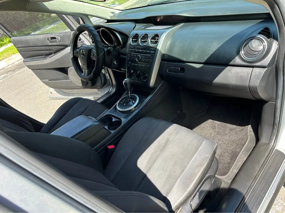 2010 Mazda CX-7 - Image 8 of 10
