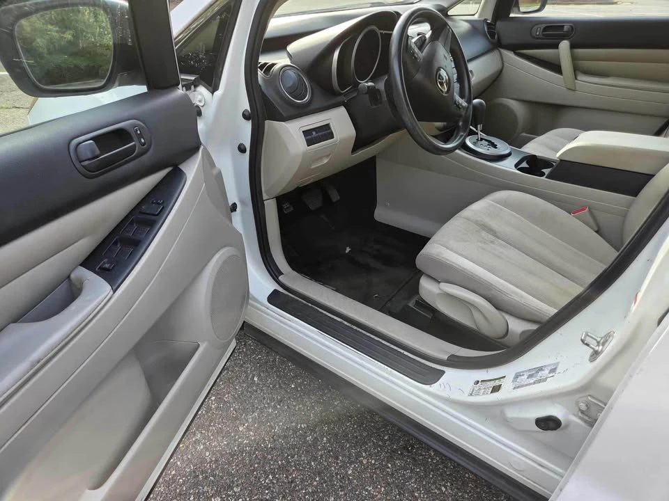 2010 Mazda CX-7 - Image 3 of 7