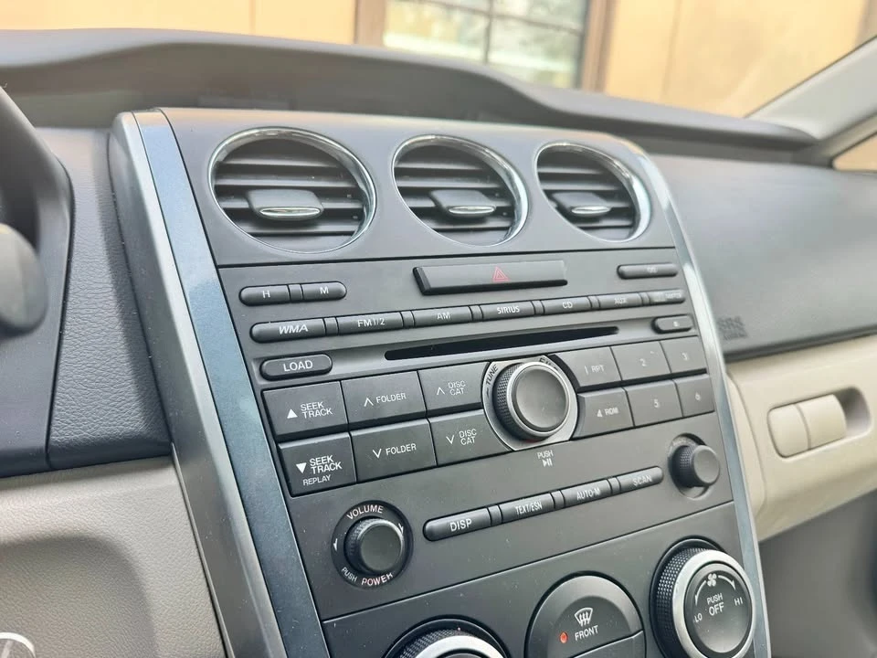 2010 Mazda CX-7 - Image 11 of 18