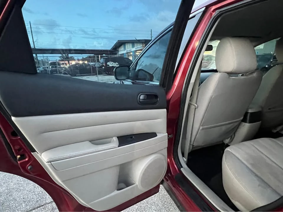 2010 Mazda CX-7 - Image 14 of 18