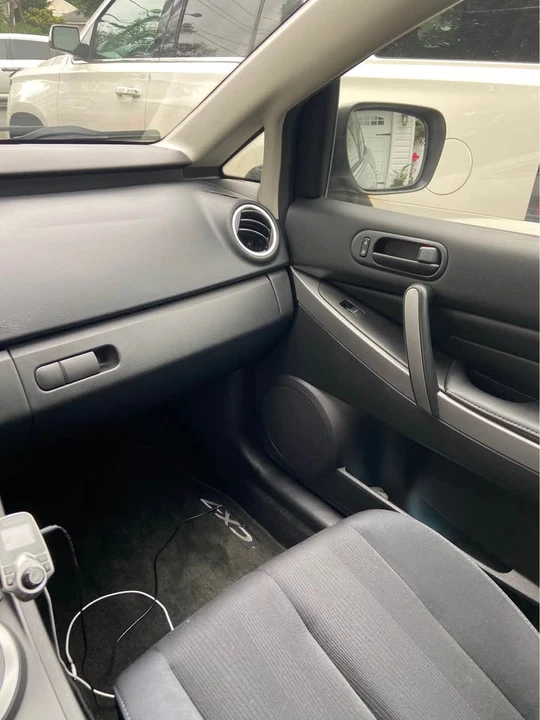 2010 Mazda CX-7 - Image 10 of 14