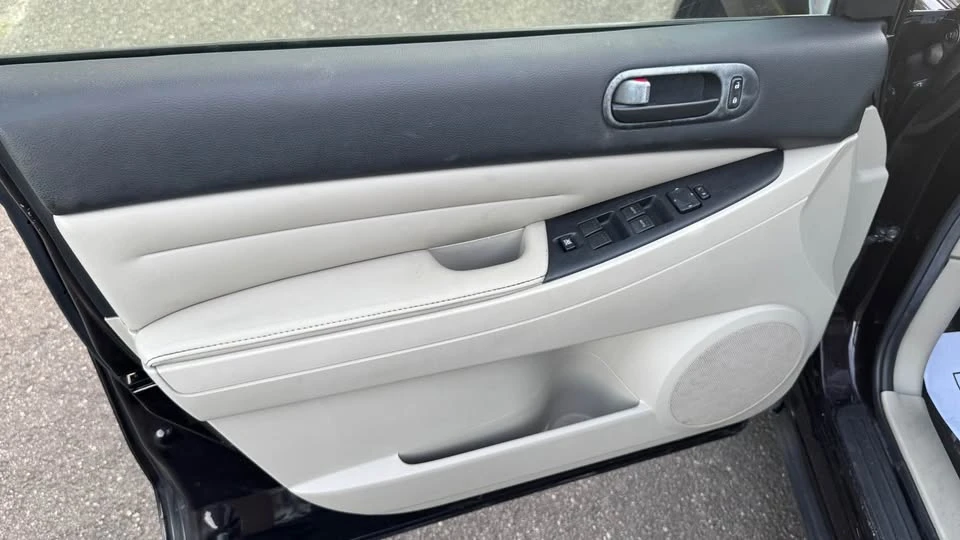 2010 Mazda CX-7 - Image 11 of 18