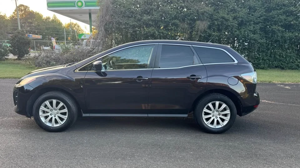 2010 Mazda CX-7 - Image 2 of 18