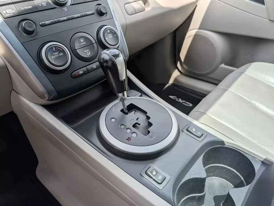 2010 Mazda CX-7 - Image 14 of 20