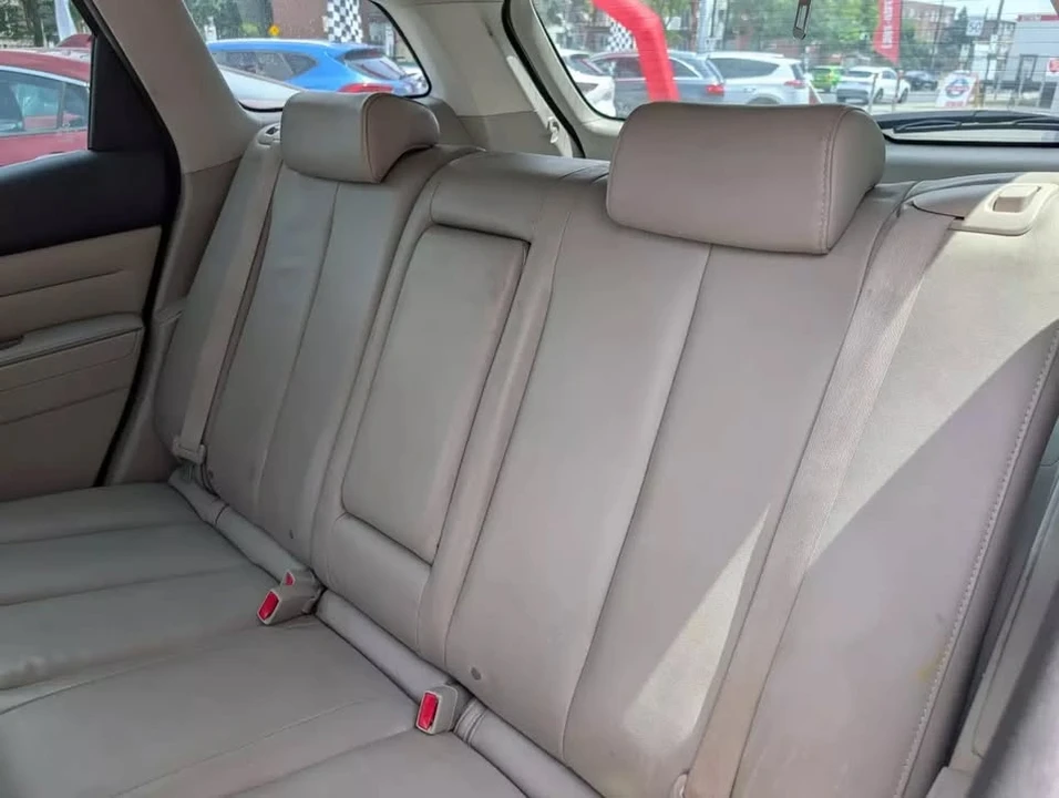 2010 Mazda CX-7 - Image 9 of 20