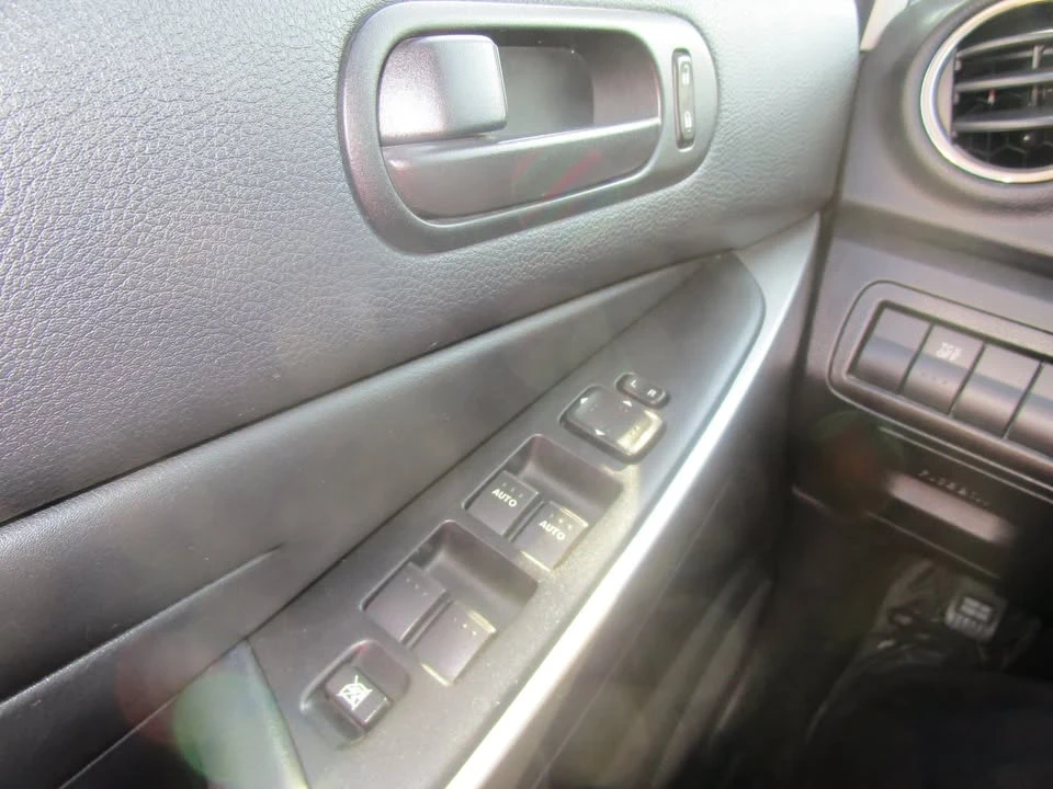2010 Mazda CX-7 - Image 15 of 18