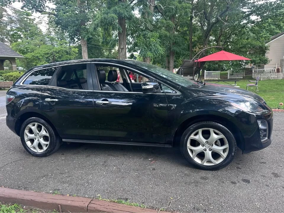 2010 Mazda CX-7 - Image 2 of 10