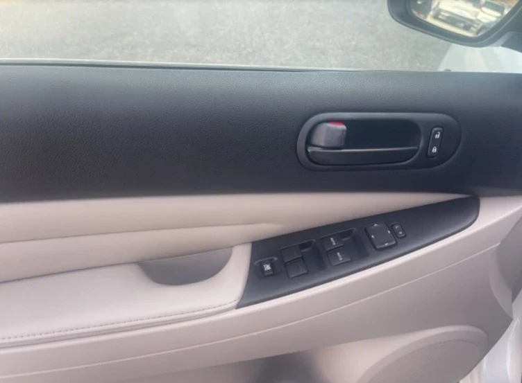 2010 Mazda CX-7 - Image 12 of 17