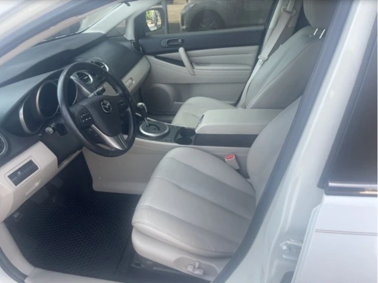 2010 Mazda CX-7 - Image 11 of 17