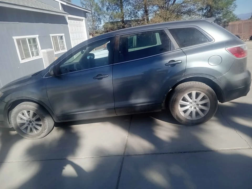 2010 Mazda CX-9 - Image 2 of 5