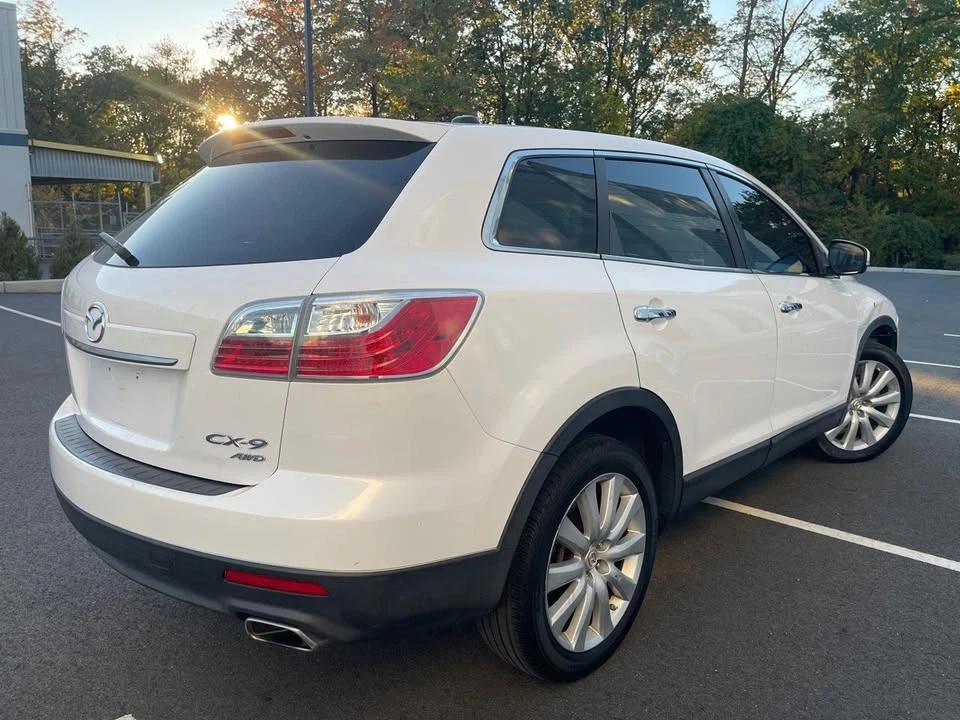 2010 Mazda CX-9 - Image 2 of 19