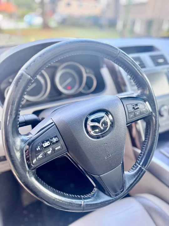 2010 Mazda CX-9 - Image 2 of 18