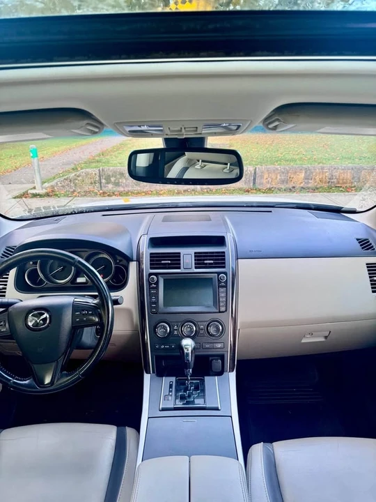 2010 Mazda CX-9 - Image 9 of 18