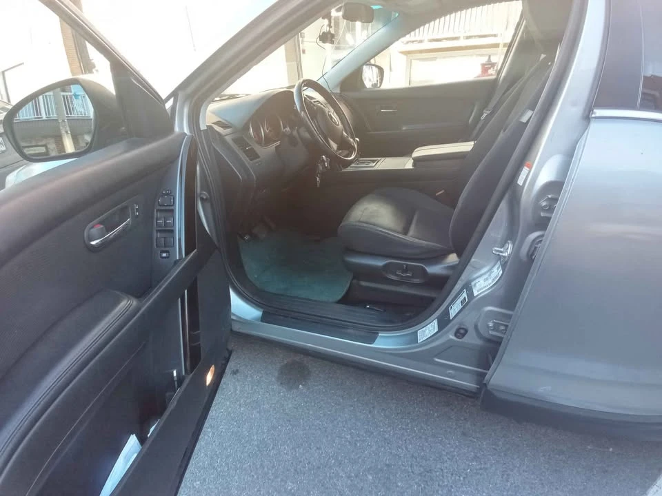2010 Mazda CX-9 - Image 8 of 13