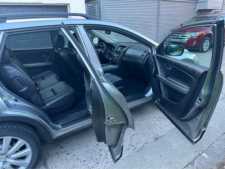 2010 Mazda CX-9 - Image 6 of 9