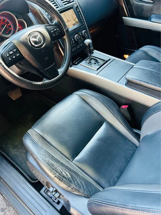2010 Mazda CX-9 - Image 8 of 12