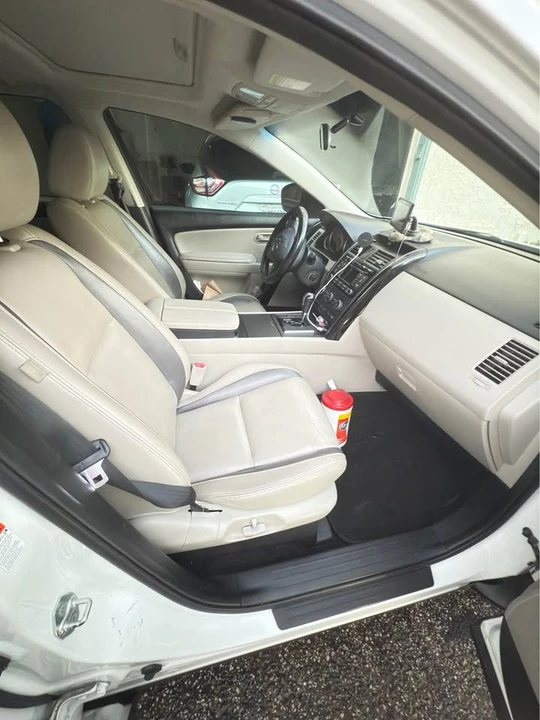 2010 Mazda CX-9 - Image 5 of 11
