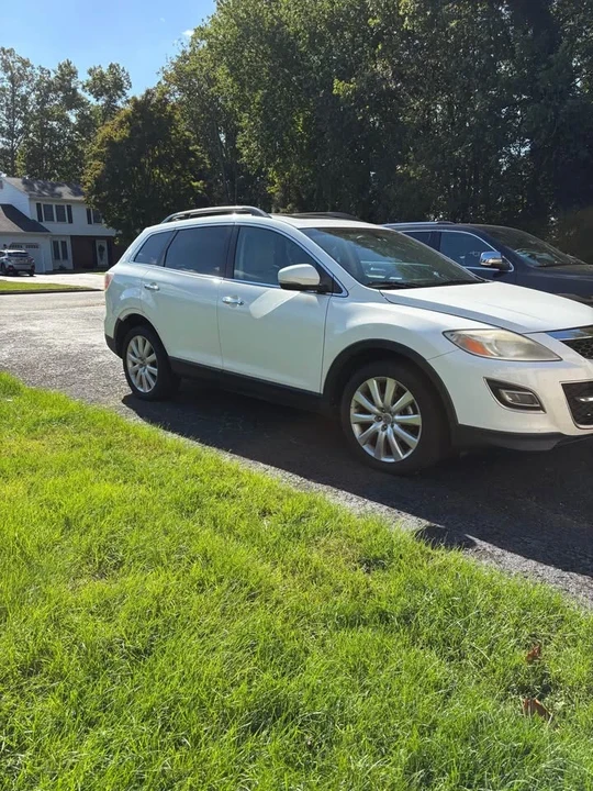 2010 Mazda CX-9 - Image 2 of 6