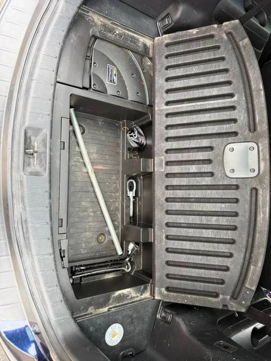 2010 Mazda CX-9 - Image 10 of 14