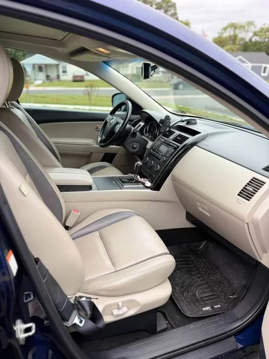 2010 Mazda CX-9 - Image 11 of 14