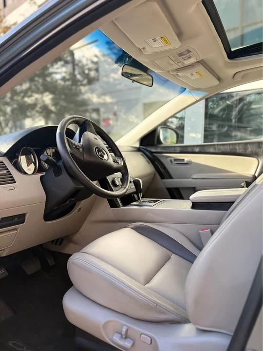2010 Mazda CX-9 - Image 9 of 14