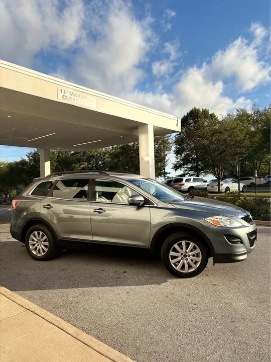 2010 Mazda CX-9 - Image 2 of 14