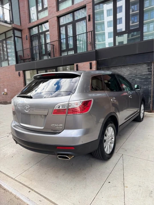 2010 Mazda CX-9 - Image 2 of 12